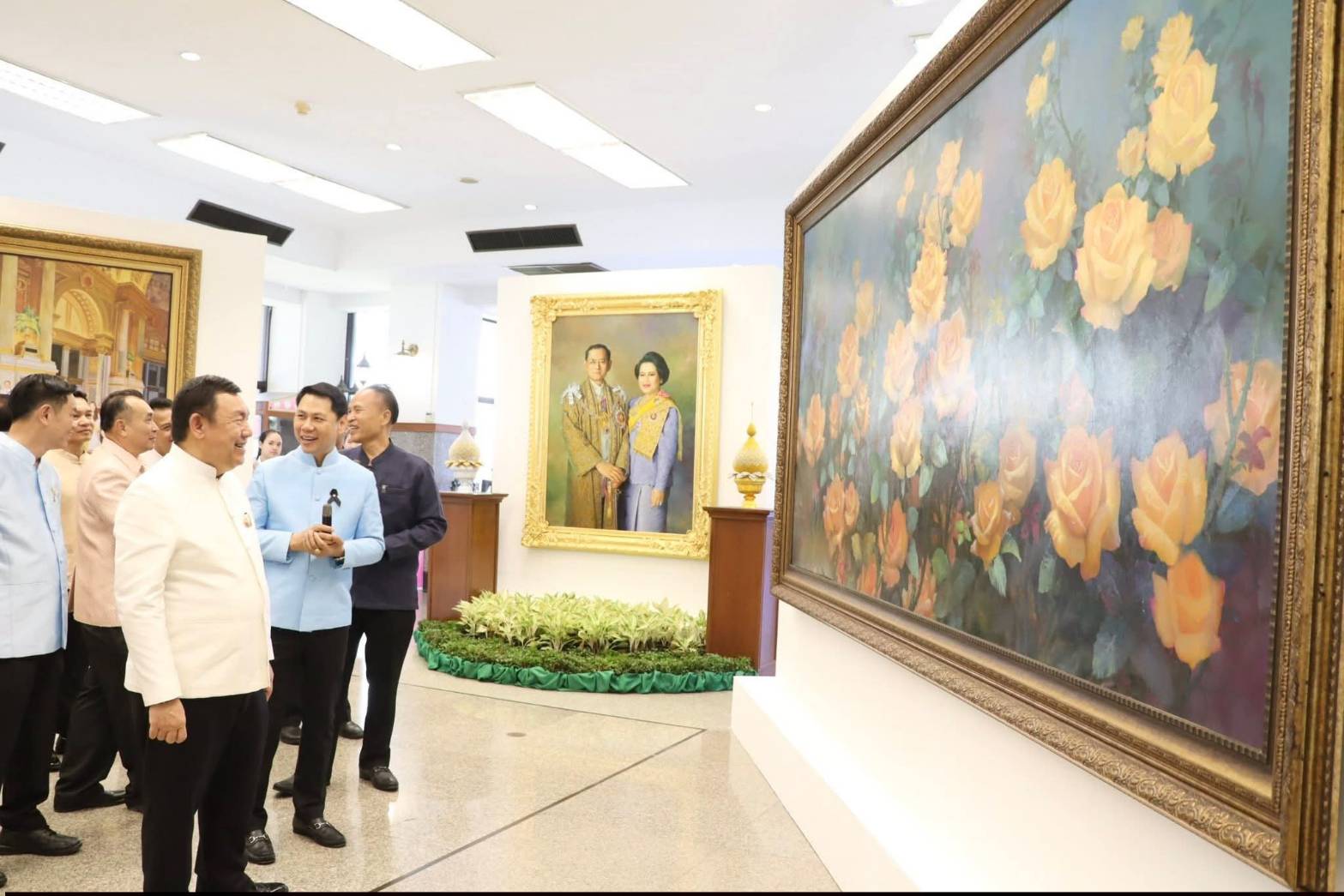 title - ศพส. จัดงาน “รักแห่งศิลป์ รักแห่งแผ่นดิน” เพื่อน้อมรำลึกในพระมหากรุณาธิคุณของสมเด็จพระนางเจ้าสิริกิติ์ พระบรมราชินีนาถ พระบรมราชชนนีพันปีหลวง ณ ศูนย์ส่งเสริมและพัฒนาอาชีพเสริมนอกภาคการเกษตร (ศูนย์ศิลปาชีพบางไทรฯ เดิม)